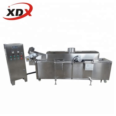 Hot sale small capacity chicken nuggets continuous frying machine meat patty snacks belt frying machine